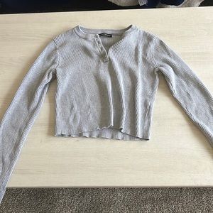 gray brandy melville cropped sweater, one size